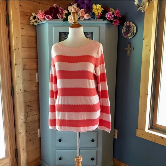 TOMMY HILFIGER Sweater. NEW w/Taga. Super SOFT! - Picture 2 of 7